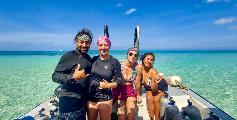 Cozumel Dive Academy Instructors and Divemaster Candidates at El Cielo